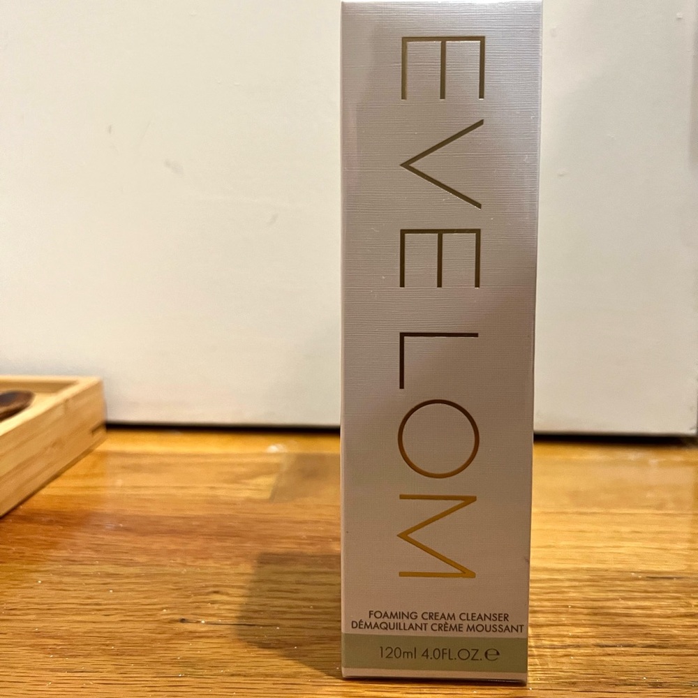 Brand new. Eve Lom foaming cream cleanser.